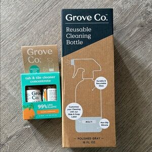 New Grove Reusable Cleaning Bottle and tub and tile cleaner concentrate bundle